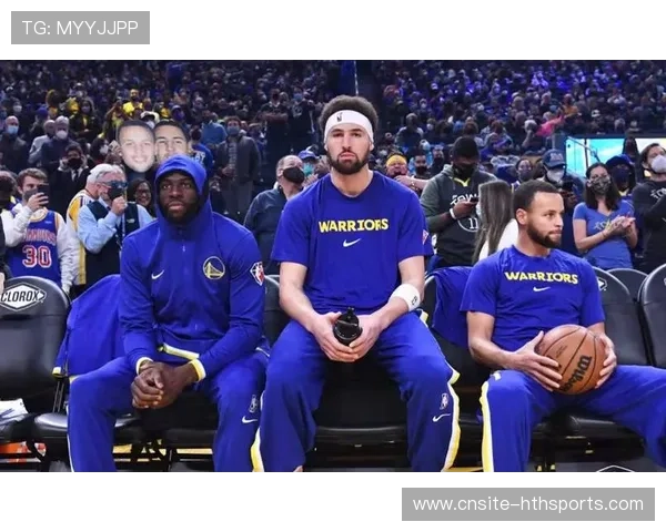 克莱怀念勇士时光，专注适应独行侠，库里鼓励，nba勇士克莱