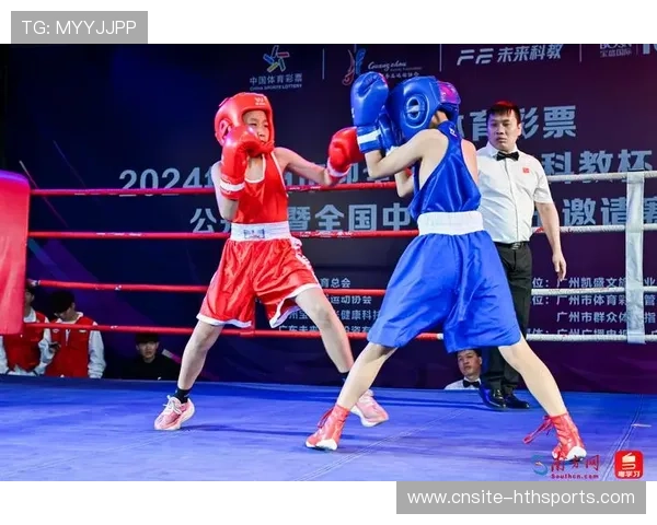 拳击赛最后十秒逆转,拳伤也挡不住胜利 拳击赛最后十秒逆转,拳伤也挡不住胜利